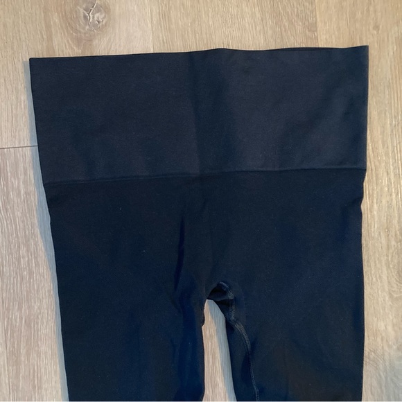 Blanqi maternity contour leggings black size small - Picture 7 of 9